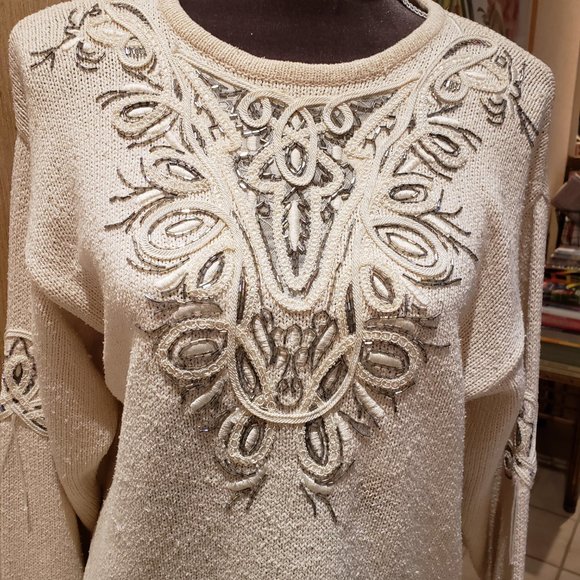 IB Diffusion Sweater - Picture 2 of 4